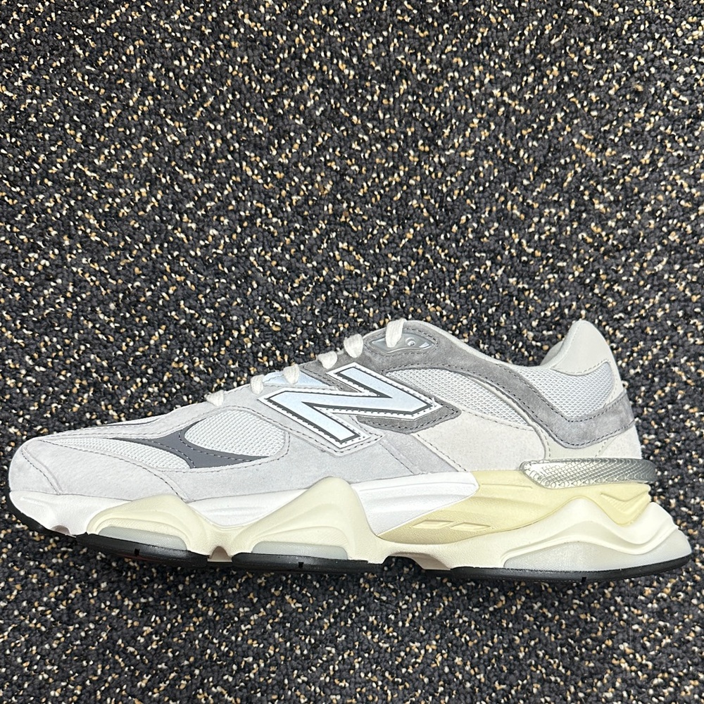 New Balance Gray and Cream Sneakers